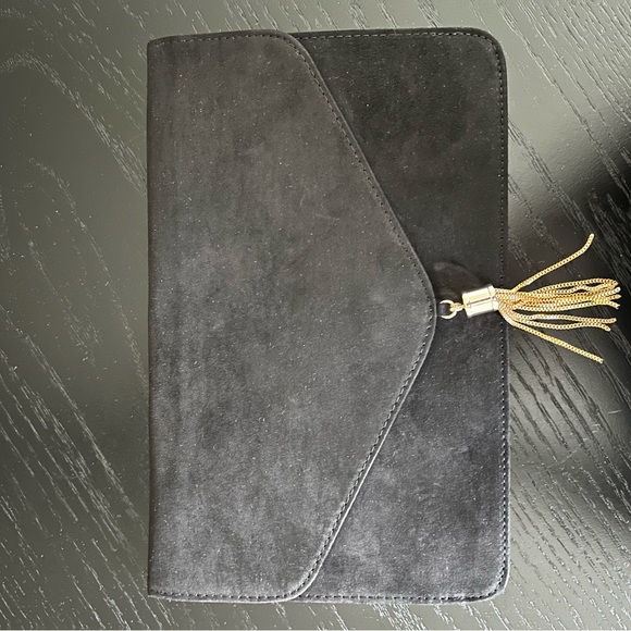 Elegant Black Envelope Clutch handbag with Gold Tassel - Picture 1 of 8